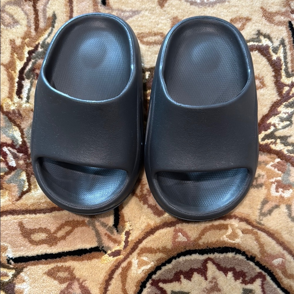 Kids Black Slide Sandals Toddler Size 11